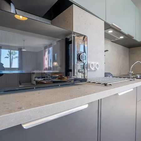 Apartmán La Sirene-4 By Interhome