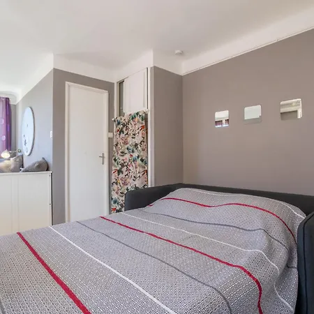 La Sirene-4 By Interhome *